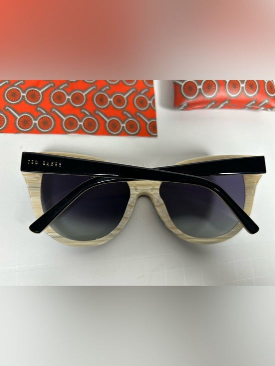 Ted Baker Polarized Classic Cat Eye Sunglasses with Case 57 - 18  145 main image 5